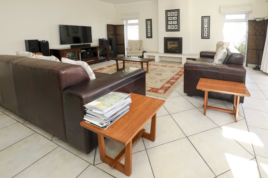 4 Bedroom Property for Sale in Claremont Western Cape